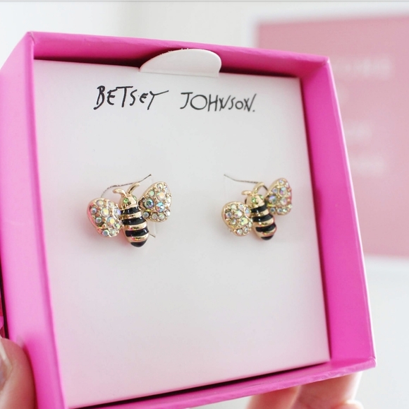 NWB BETSEY JOHNSON BEE STUD EARRINGS - Picture 2 of 2